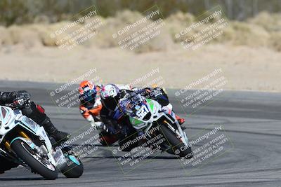 media/Dec-07-2025-CVMA (Sun) [[3e7d2de5dc]]/Race 7-Formula Lightweight Twins Shootout/